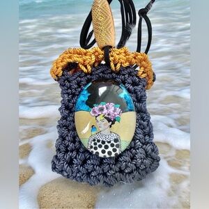 Hand Knits 2 Love Crochet Necklace Pouch Designer Cabochons Bead Boho Hip Gift